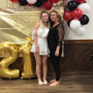 Meet your Posher, Rachel